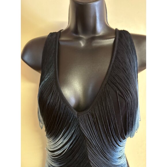 V-Neck Black Fringe Ombre Sleeveless Dress - Picture 6 of 9